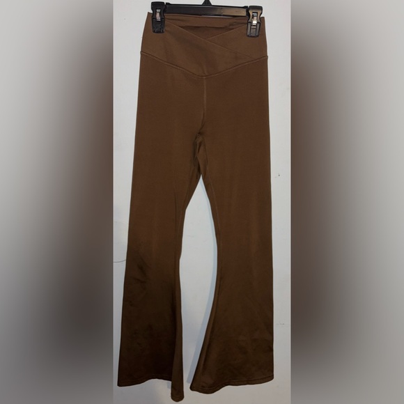 Mono B Cocoa Venice Crossover Waist Yoga Pants - Picture 1 of 3